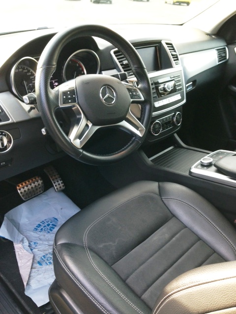 MERCEDES ML CLASS (27/03/2012) - 